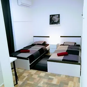 Zpula Center , Pula Kroatië